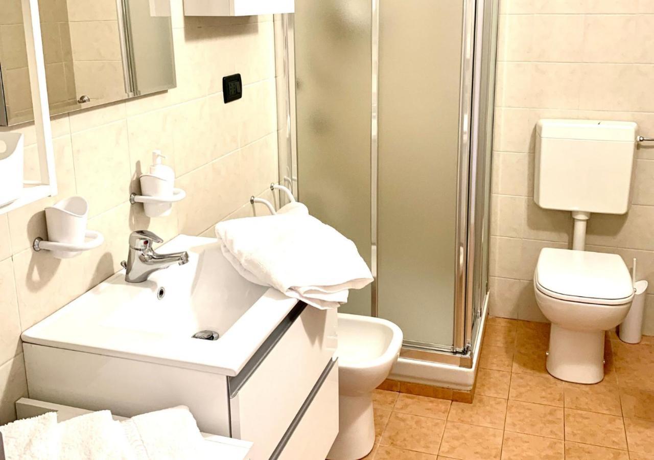 Gardalakeapartment A سيرمِيوني المظهر الخارجي الصورة